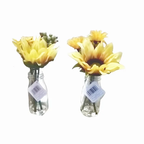 Ashland "Welcome to Our Home" Sunflower Motif Accent & 2 Flower Vases w/ Flowers - Picture 4 of 5